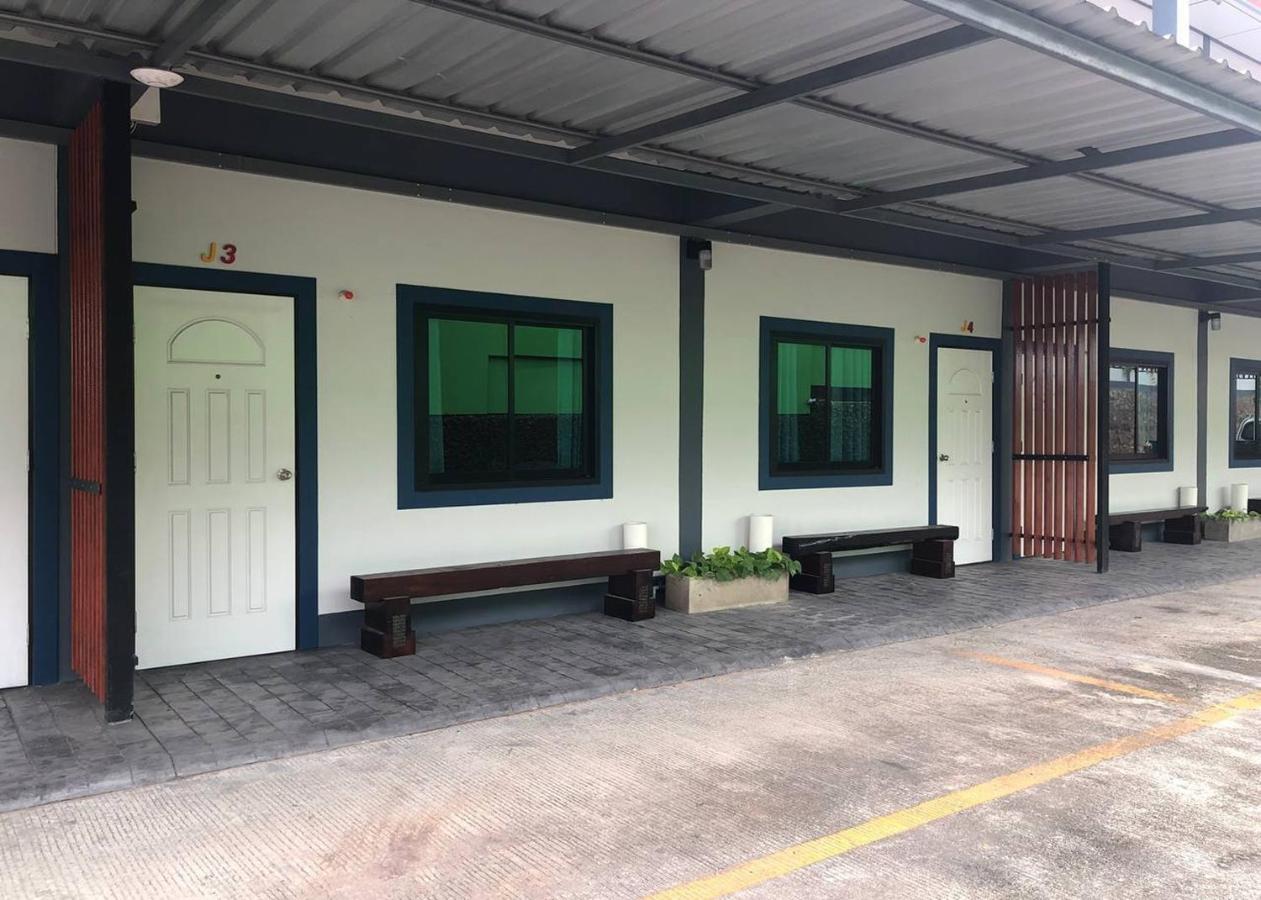 Jirapa Modern Resort Chonburi Eksteriør billede
