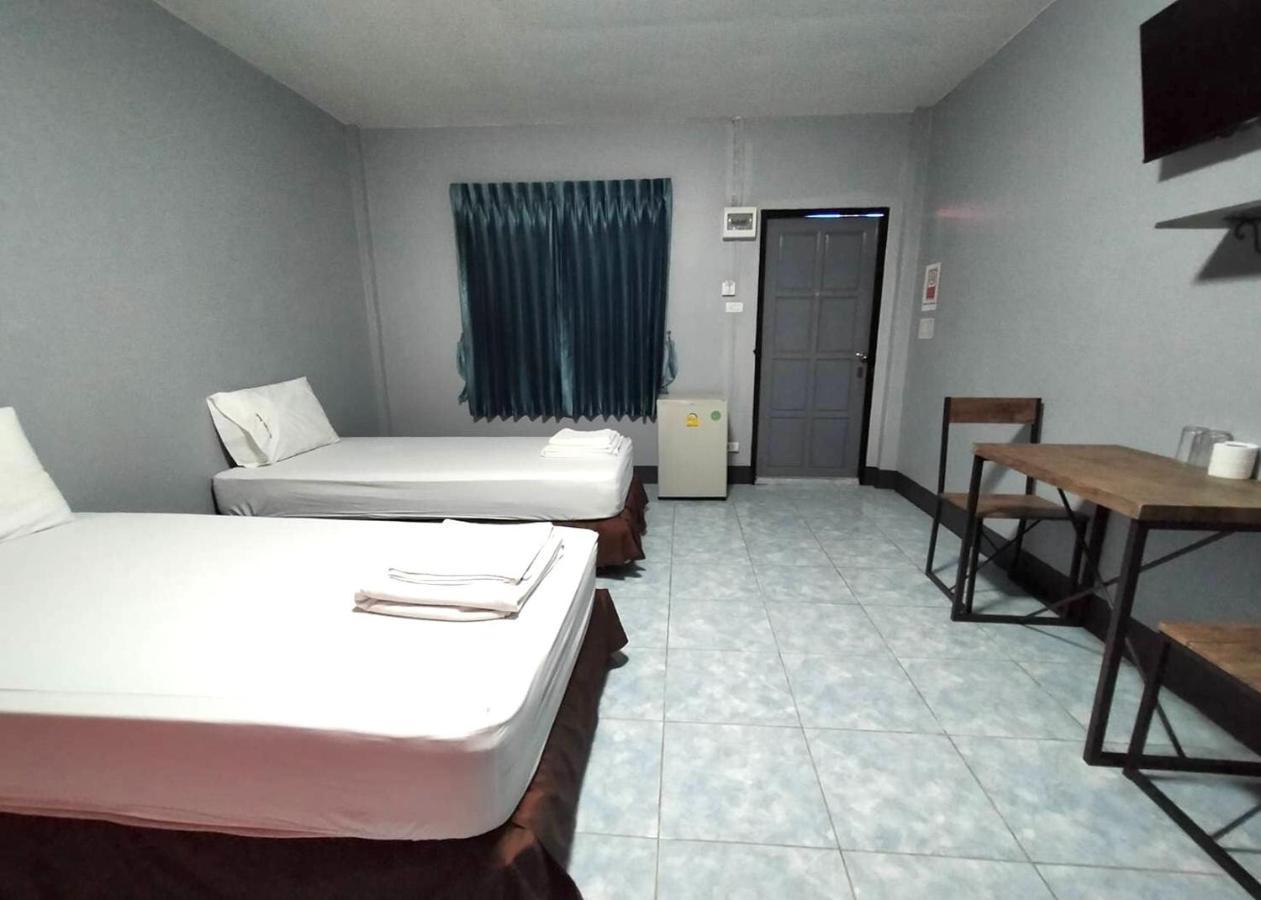Jirapa Modern Resort Chonburi Eksteriør billede