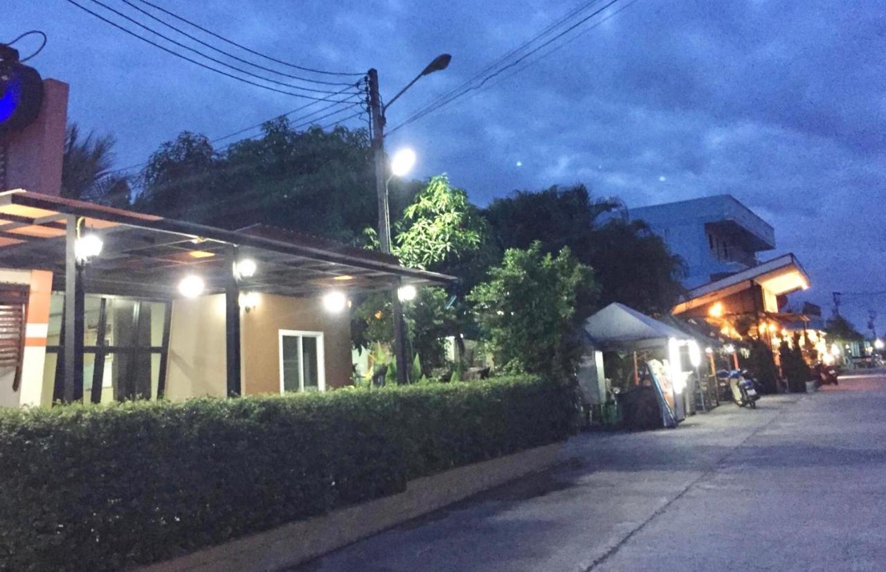 Jirapa Modern Resort Chonburi Eksteriør billede